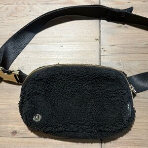 lululemon Black Fleece Crossbody Bag - New Condition